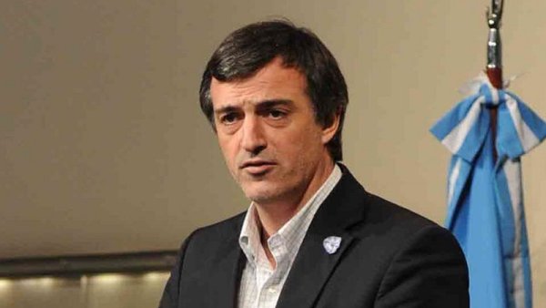 Esteban Bullrich prepara un nuevo decretazo contra la educación