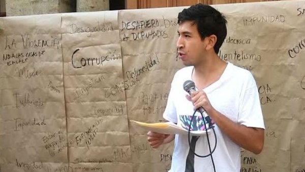 Pedro Kumamoto destaca campaña Anticapitalistas a la Constituyente