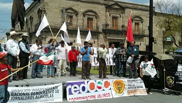 Caravana de Jornaleros de San Quintín llega a Guadalajara