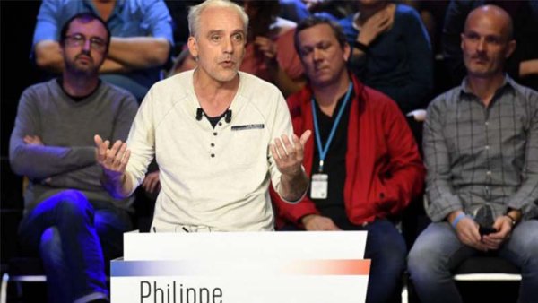 El candidato anticapitalista Poutou denuncia la corrupción de Le Pen en el debate televisivo