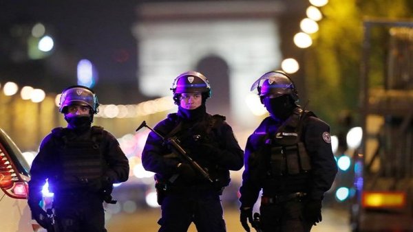 El Estado Islámico asume la autoría del ataque en el centro de París