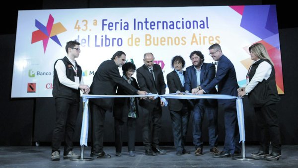 Avelluto abrió la grieta en la Feria del Libro