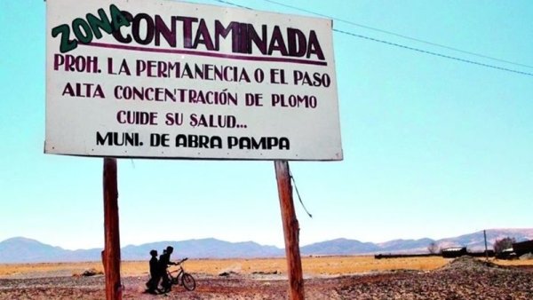 Niños de plomo: la terrible herencia de un pueblo jujeño