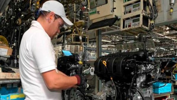 Para FIEL la industria creció 5,4 % en julio, pero siguen los problemas