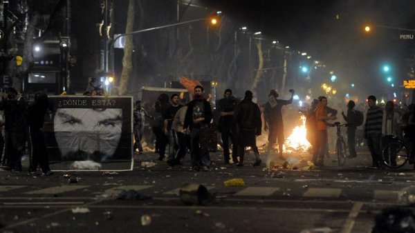 Caso Maldonado: sobre los incidentes al finalizar la marcha a Plaza de Mayo