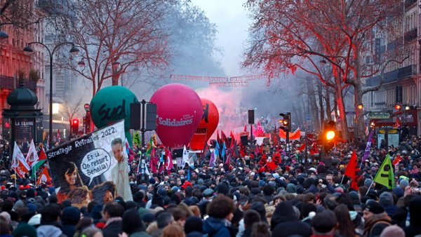 Huelgas, sindicatos y lucha de clases en Francia: un debate con el “Movimiento Socialista”