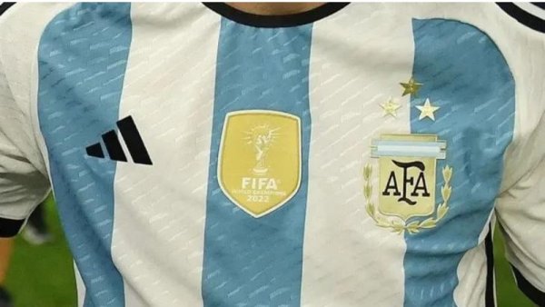 Negocio redondo para Adidas: la nueva camiseta de la Selección se agotó en horas