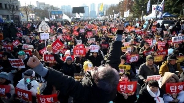 Corea del Sur: la situación tras el autogolpe y los retos para la clase obrera