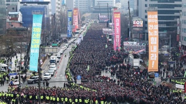 “En Corea del Sur los últimos años han demostrado la combatividad de la clase trabajadora”