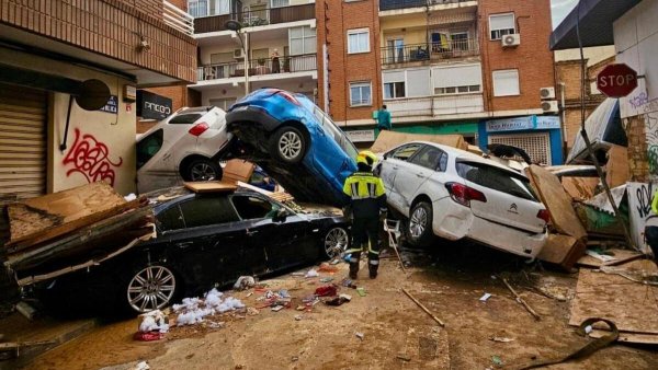 En 72 horas el gobierno valenciano no activó la mayoría de las unidades forestales y rechazó refuerzos de otras comunidades