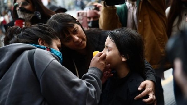 Habló la niña gaseada: “Fuimos porque nos pareció injusta la votación, era una manifestación pacífica”