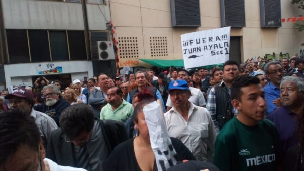 Denuncian trabajadores del Gobierno de la CDMX recorte en su fondo de ahorro 