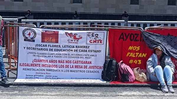 CNTE mantiene convocatoria a Paro Nacional tras presentar las 12 demandas a AMLO