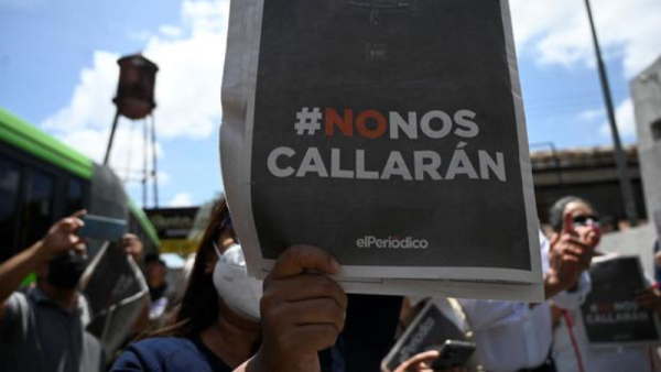 Denuncian criminalización y persecución política contra periodistas en Guatemala