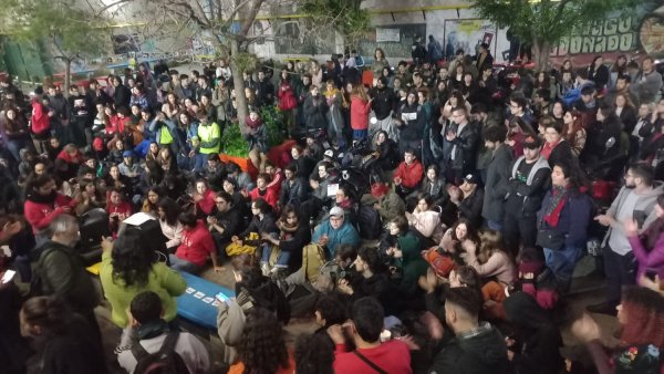 Una asamblea donde la UES se ausentó y la Lista 15 defendió el ajuste de Massa