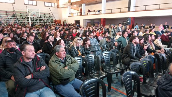 Comienza la audiencia por la mina de oro y plata Calcatreu con fuerte militarización