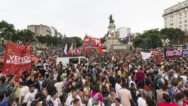 Marcha Nacional de la Marihuana: miles dijeron "Cannabis al Congreso"