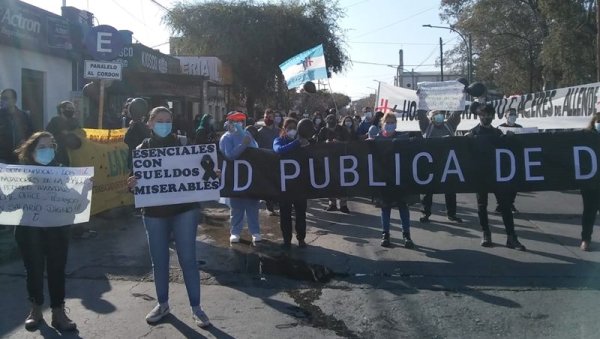 Nueva jornada de lucha de los trabajadores de la salud en Córdoba