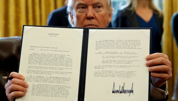 Las primeras 13 medidas de Trump presidente