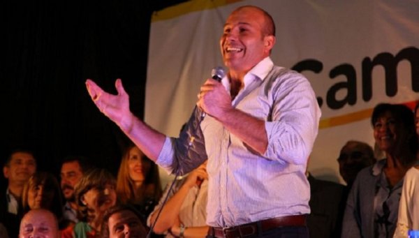 Martiniano Molina cobra más de $ 500.000 por mes, mientras las familias de Ansabo pasan hambre