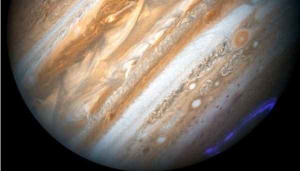 Las auroras boreales de Júpiter: otro espectáculo captado por el Hubble