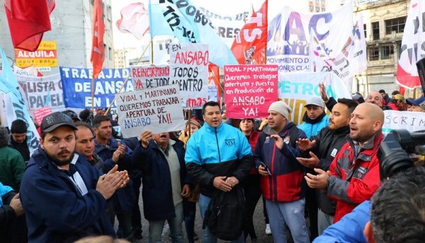 Villa Azul: Coordinadora de Trabajadores impulsa la solidaridad con el barrio 