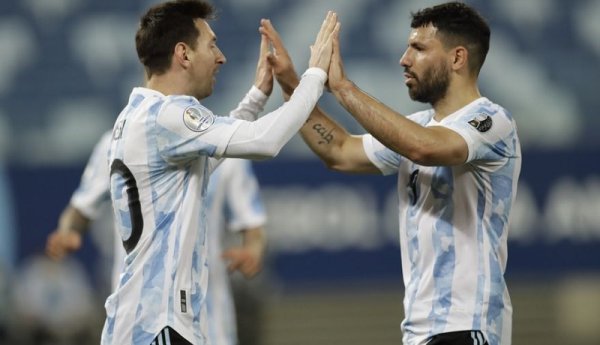 Selección Argentina: goleada 4 a 1 a Bolivia para enfrentar a Ecuador en cuartos de final