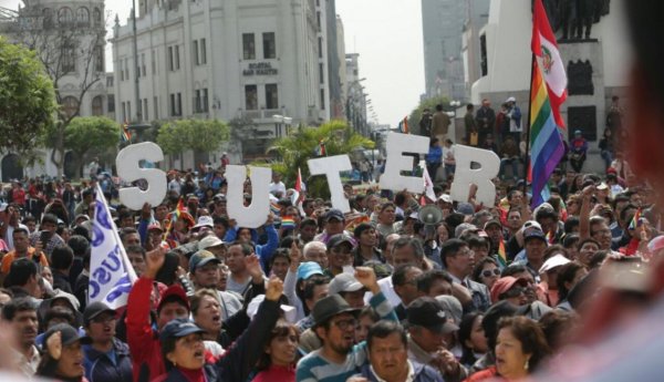 Perú: la victoria de la huelga docente y la crisis en el gobierno