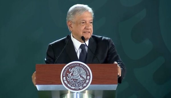 AMLO sigue negando recesión pese a pronósticos de Banxico