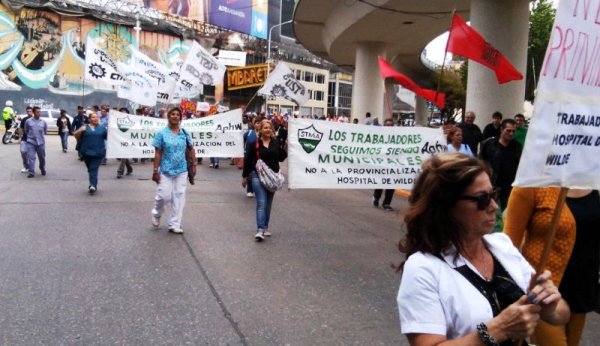 Sigue la lucha de los trabajadores del Hospital de Wilde