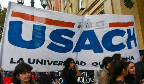 Federación de Estudiantes de la USACH adhiere a marcha de este viernes y exigen romper convenios a Rector