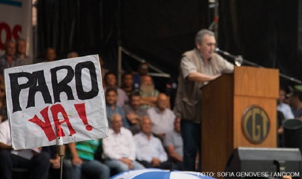 Reunión urgente de la CGT: ¿para luchar o para aconsejar a los que están ajustando? 