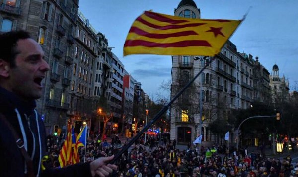 ¿Quiénes trabajan para abortar la Primavera Catalana?