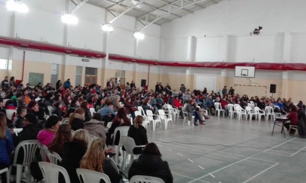 Neuquén: trabajadores de la educación rechazan la reforma curricular del nivel medio