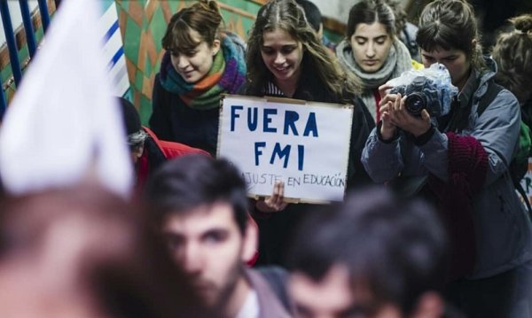 Mientras votan un presupuesto de miseria para la UBA, cursar es cada vez más difícil