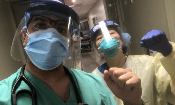 Cómo enfrentan la pandemia los trabajadores de la salud de Nueva York