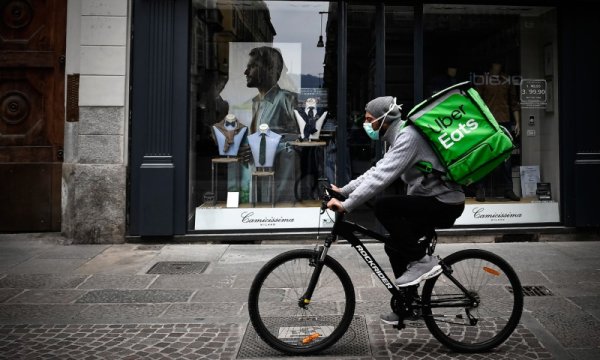 Informe revela la precariedad de trabajadores de reparto en Chile 