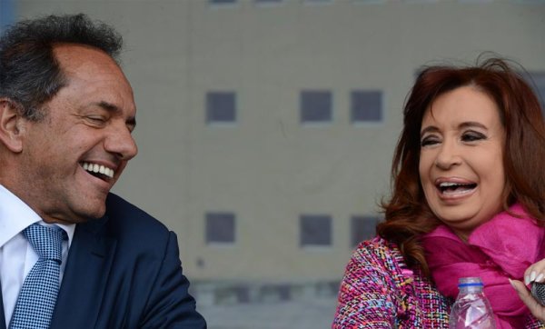 Cristina y Scioli: cadena perpetua