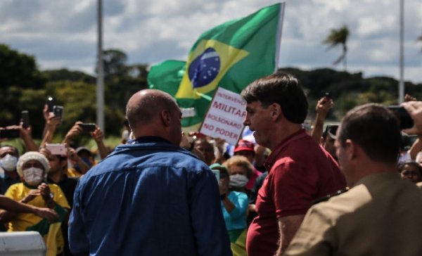 Bolsonaro radicaliza su discurso: las piezas en el tablero golpista