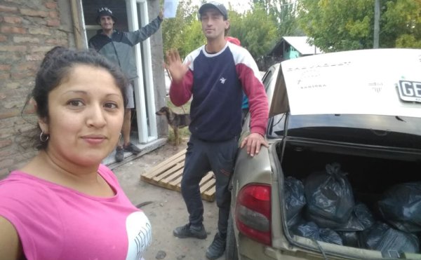 Abuso policial en Cipolletti: detienen a una pareja que buscaba donaciones para un merendero