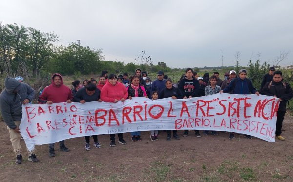 Merlo: “Necesitamos tierra para vivir, no tenemos donde ir con nuestros hijos”