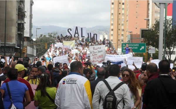 Luchemos por nuestro salario y una convención colectiva digna !Impulsemos comités para democratizar la discusión de la convención colectiva de la salud!