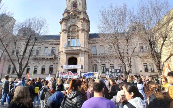 Acto y Movilización en Bahía Blanca en rechazo a la ley que se vota hoy en el Senado