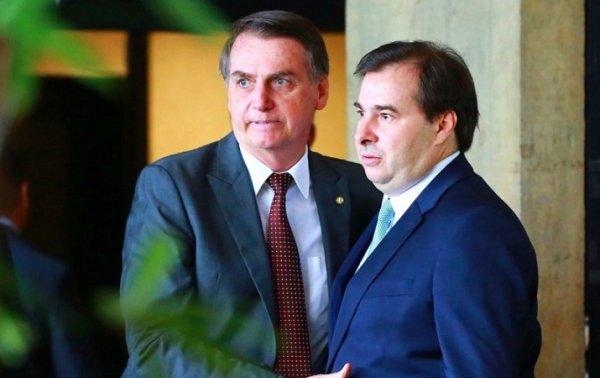 Bolsonaro presentó en el parlamento su reforma previsional antiobrera