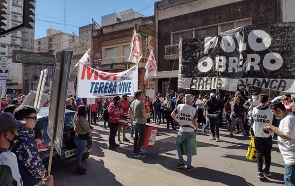 Organizaciones sociales movilizan al Ministerio de Trabajo por aumento del salario mínimo