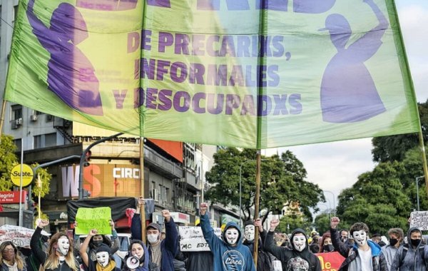 #TrabajoConDerechosParaTodxs: el grito de la juventud en una nueva acción de La Red