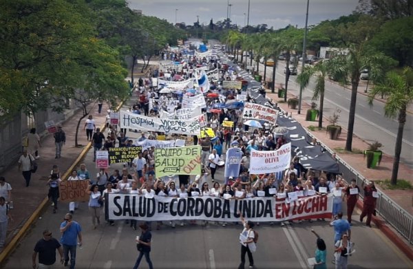 La lucha de salud y la crisis de las conducciones sindicales estatales 