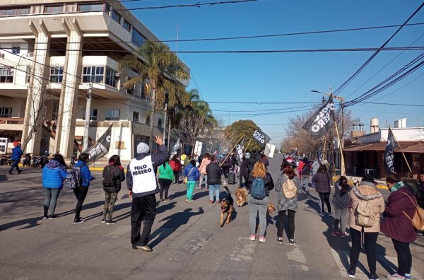 El movimiento piquetero movilizó hasta la municipalidad