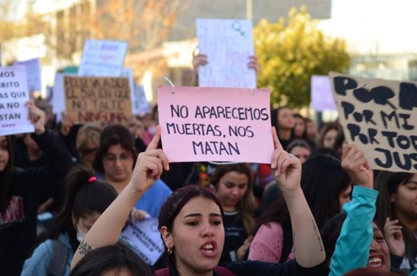 Masiva movilización por Agostina Trigo en San Martín