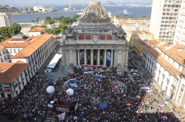 Así piensa congelar Temer el presupuesto en salud y educación por veinte años